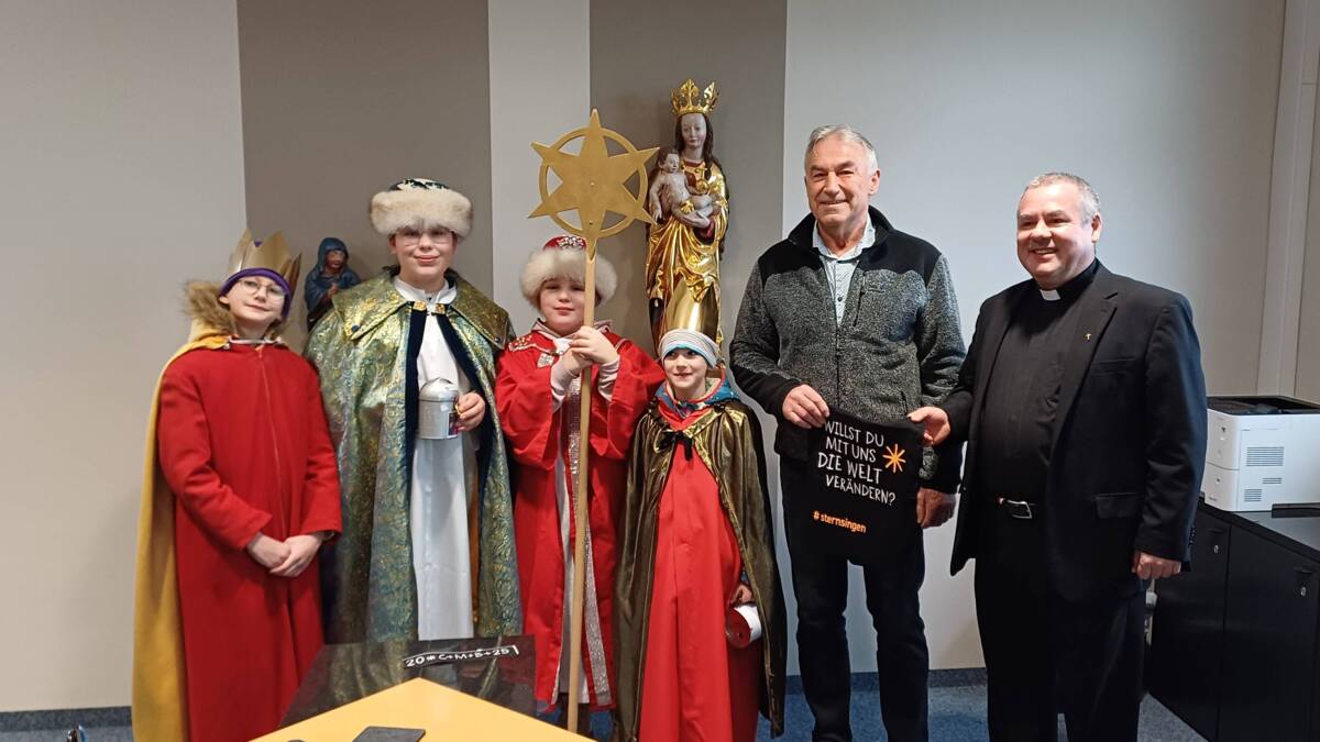 Bild Besuch Sternensinger im Rathaus Kissing 2025